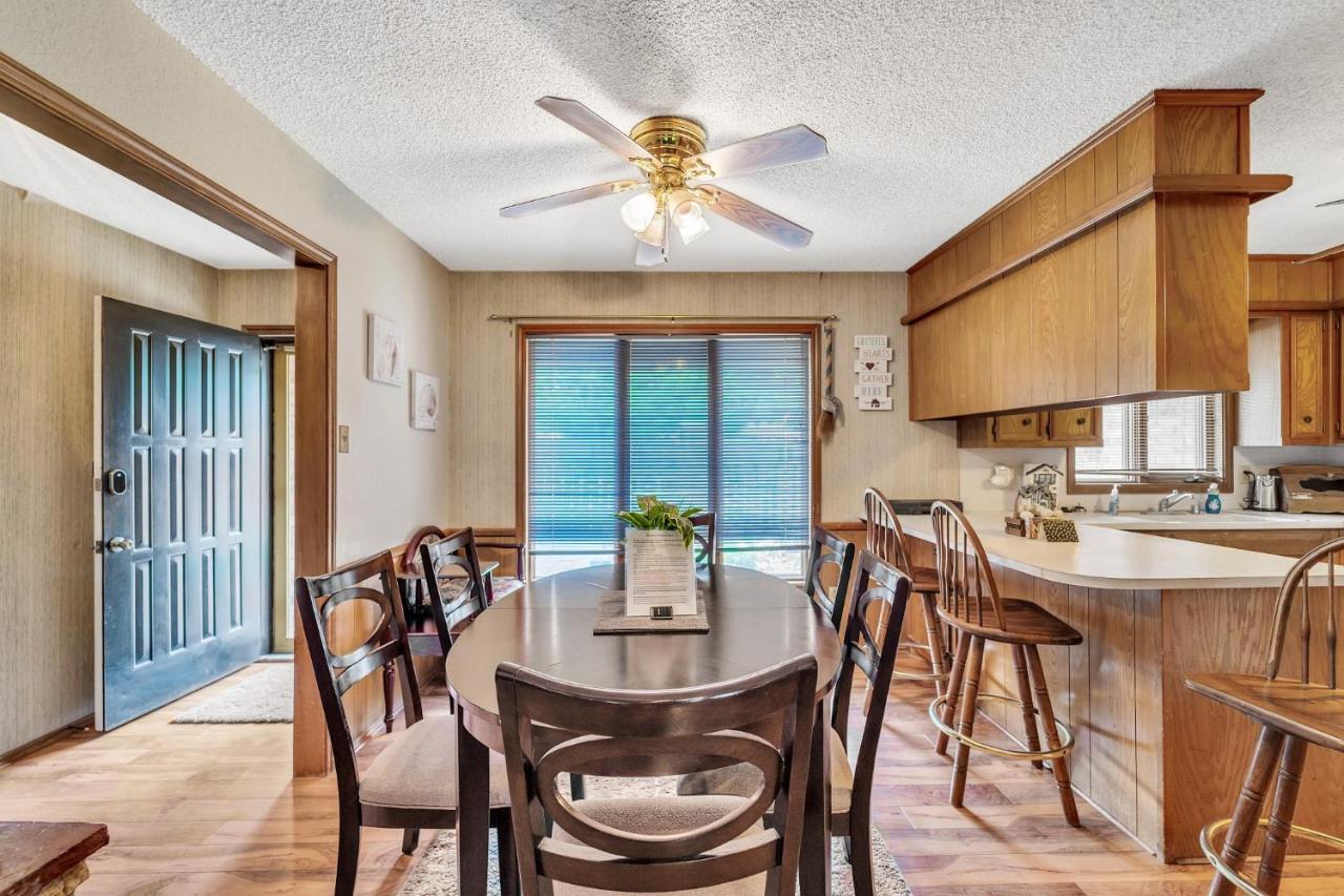 Homestead House - In Shadow Hills Golf Course Division Home 러벅 외부 사진
